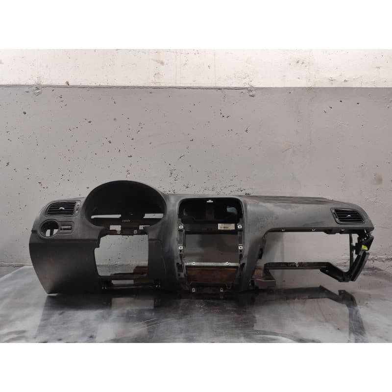 Recambio de salpicadero para volkswagen polo v (6r1, 6c1) 1.6 tdi referencia OEM IAM - Negro