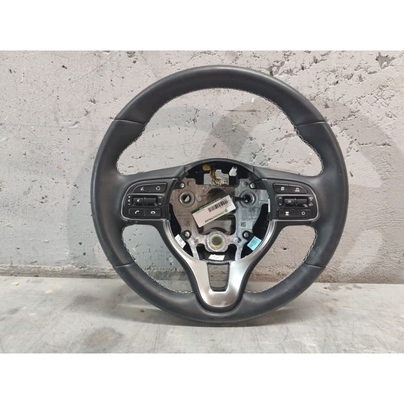 Recambio de volante para kia niro i (de) e-niro referencia OEM IAM 56114q4000 - Blanco