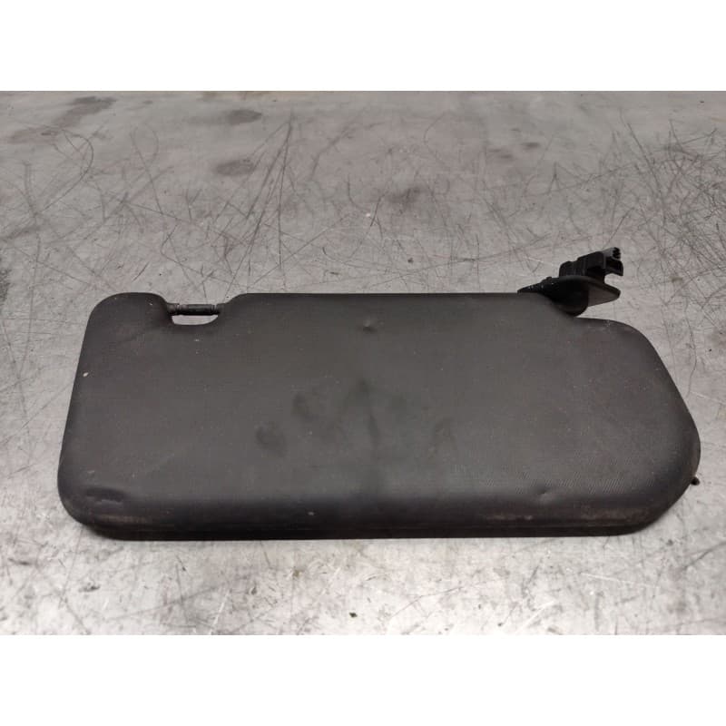 Recambio de parasol izquierdo para renault austral tce 130 referencia OEM IAM - Negro