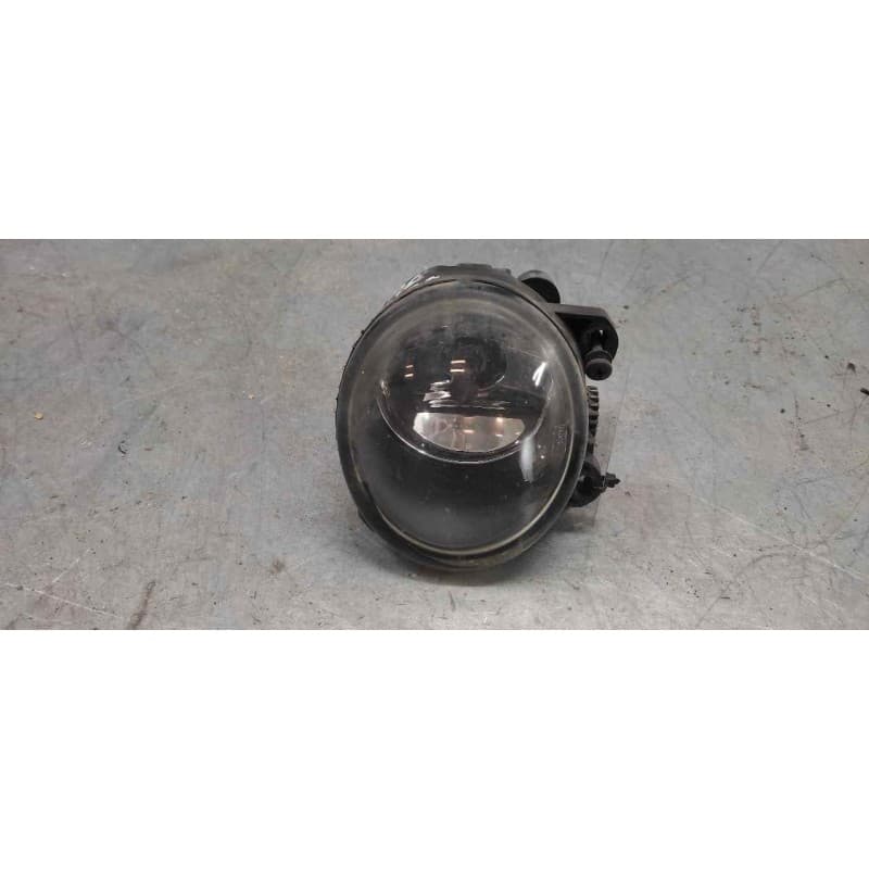 Recambio de faro antiniebla izquierdo para bmw x5 (e53) 3.0d referencia OEM IAM   2 PINS - Negro