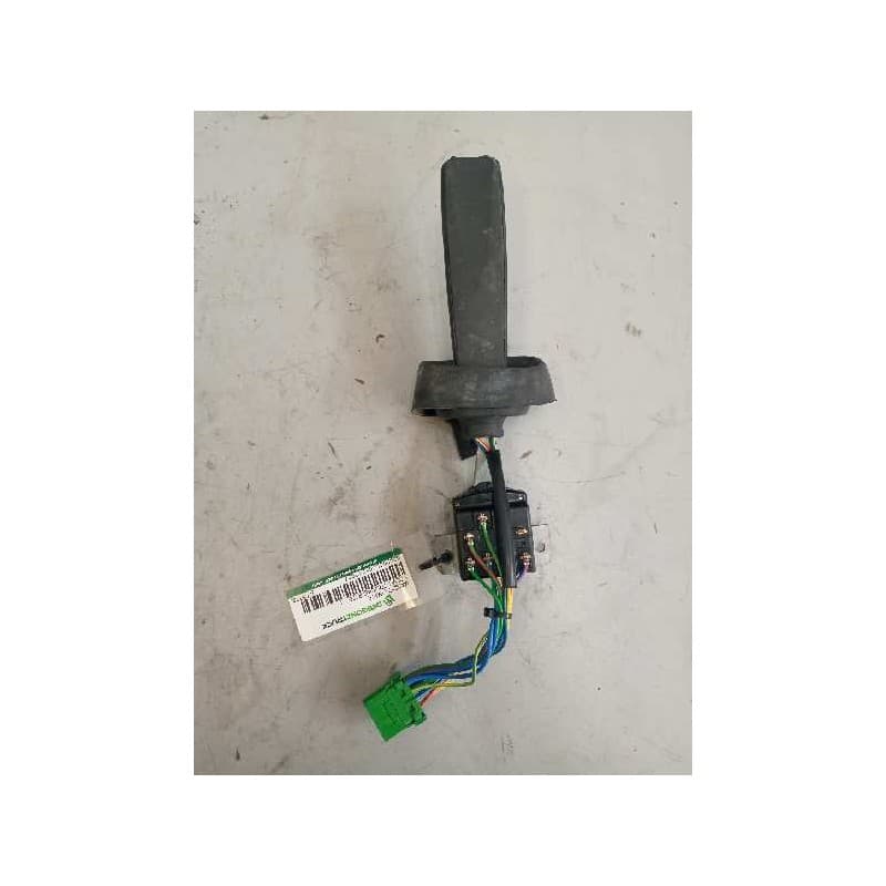 Recambio de mando limpia para volvo trucks b12b referencia OEM IAM 20553738 - Blanco 2