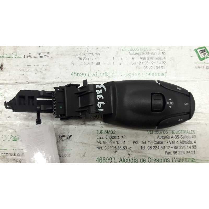 Recambio de mando radio para peugeot 206 berlina x-line referencia OEM IAM 96538207XT - Azul
