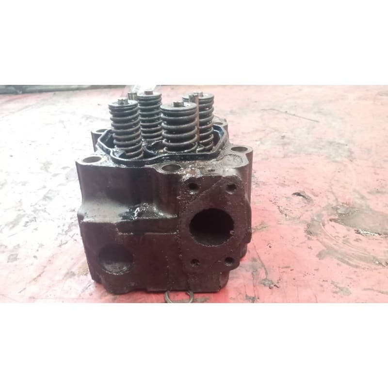 Recambio de culata para scania 4 - series 114 l/380 referencia OEM IAM 1448282 2