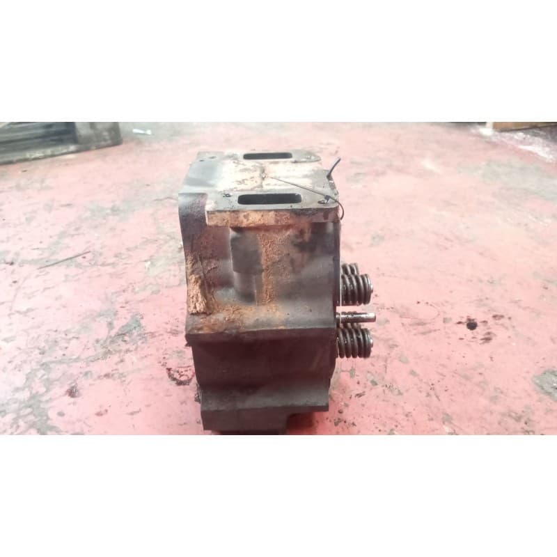 Recambio de culata para scania 4 - series 114 l/380 referencia OEM IAM 1448282 3