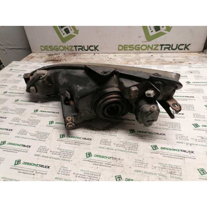 Recambio de faro derecho para peugeot 206 berlina xt referencia OEM IAM 2