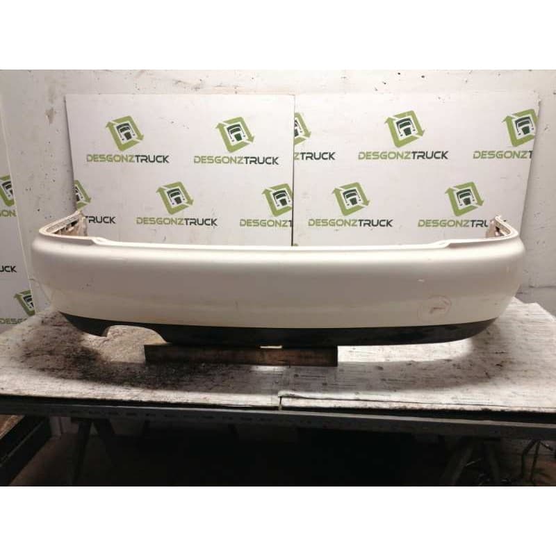 Recambio de paragolpes trasero para audi a4 berlina (b5) 1.9 tdi referencia OEM IAM
