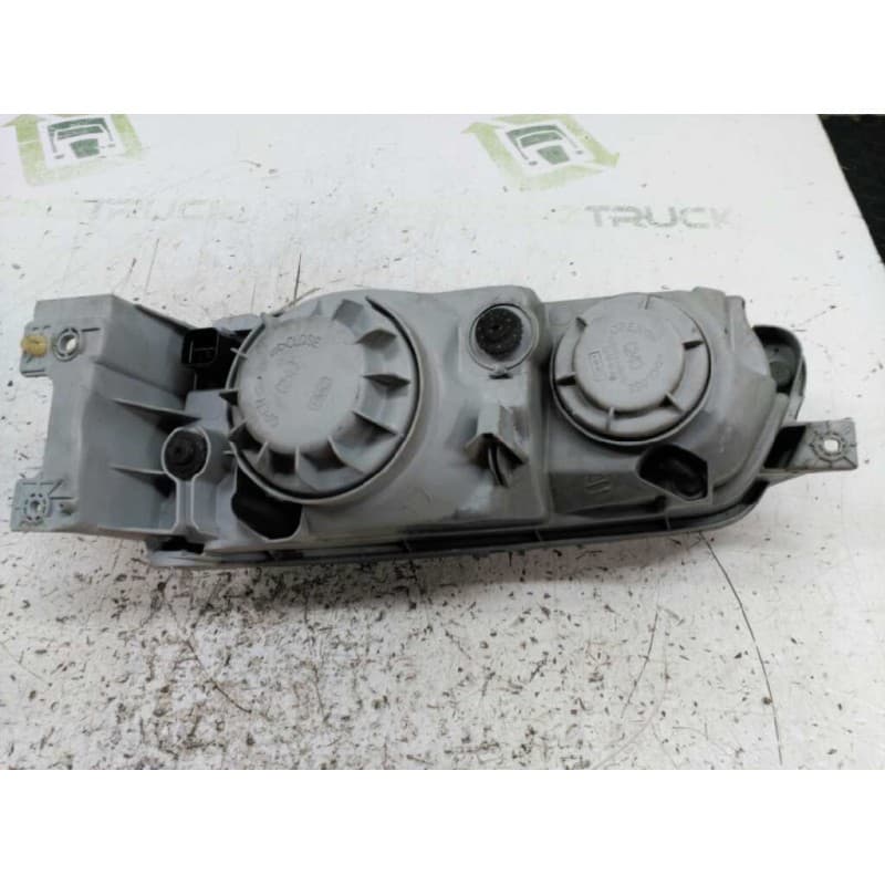 Recambio de faro izquierdo para hyundai h 1 referencia OEM IAM 921024A5XX - Blanco 2