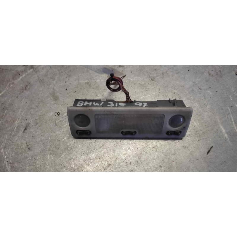 Recambio de luz interior para bmw serie 3 berlina (e36) 1.8 cat referencia OEM IAM