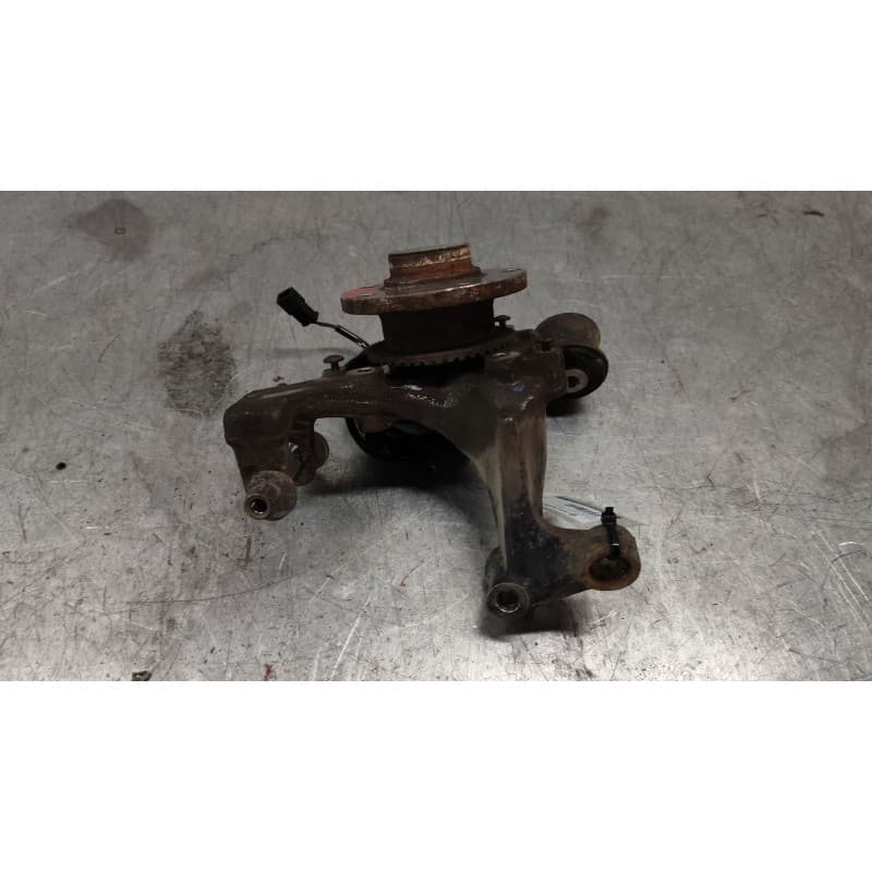 Recambio de mangueta trasera derecha para audi a4 b6 (8e2) 1.9 tdi referencia OEM IAM 3
