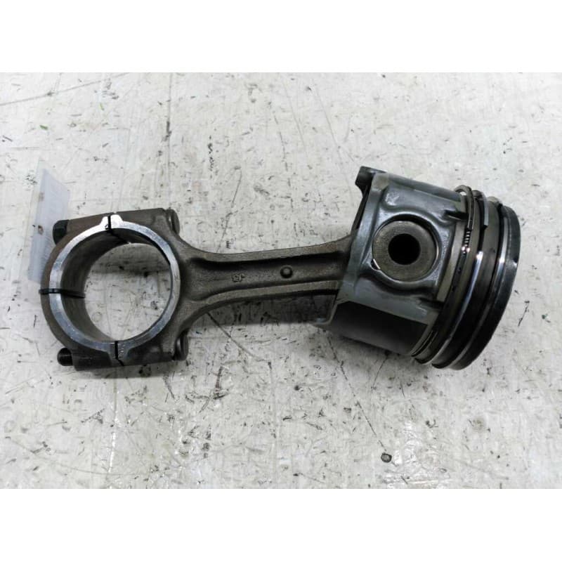 Recambio de piston para kia carnival ii 2.9 cdri ex referencia OEM IAM  CON BIELA 2