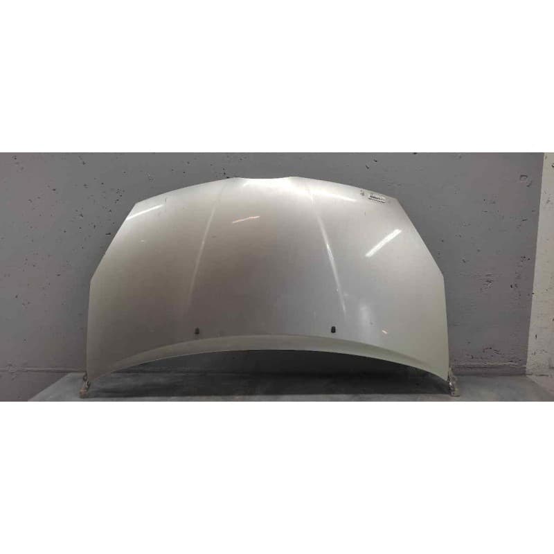 Recambio de capo para toyota corolla verso (r1) 2.0 d-4d luna referencia OEM IAM