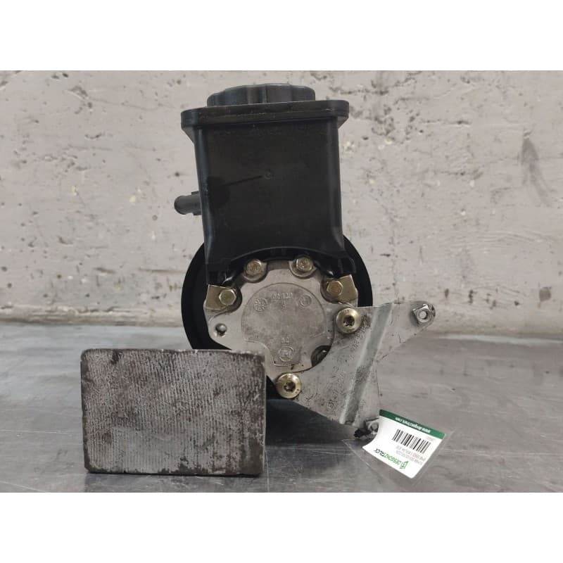 Recambio de bomba direccion para bmw serie 5 berlina (e39) 530d referencia OEM IAM - Azul 3