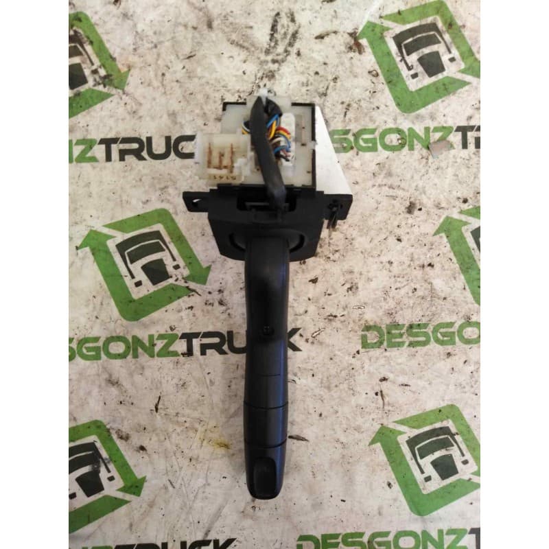 Recambio de mando limpia para scania serie p/g/r (c-clase) referencia OEM IAM 1542529 - Blanco 3