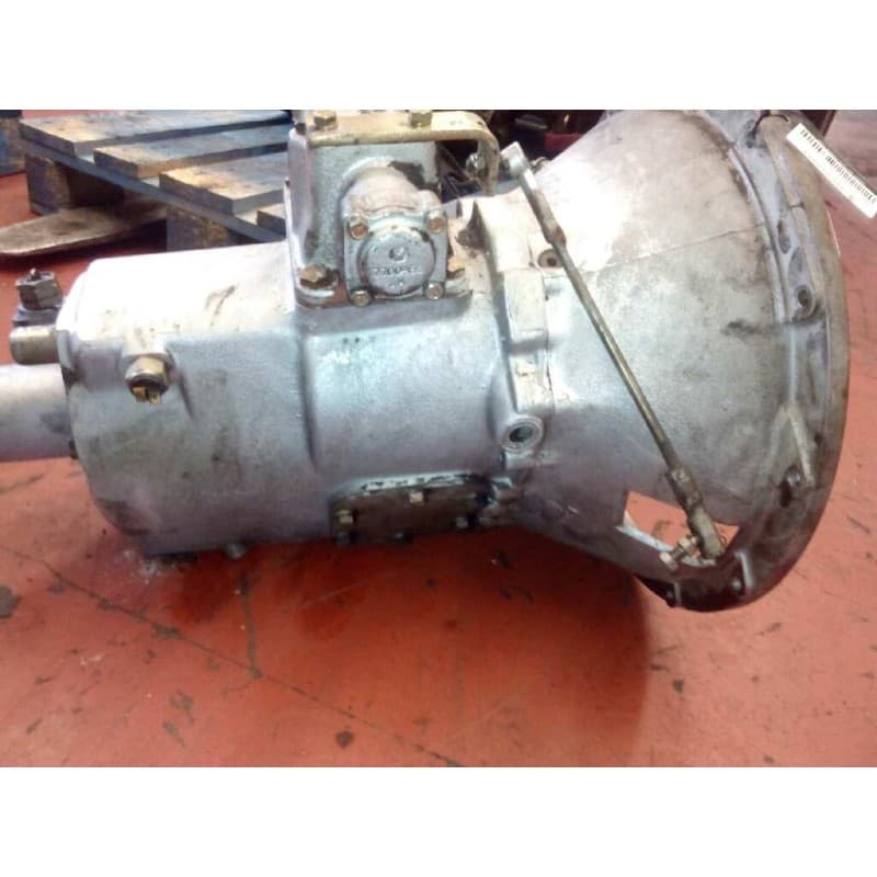 Recambio de caja cambios para ebro trucks l l 45 f referencia OEM IAM T5200 071010981 3