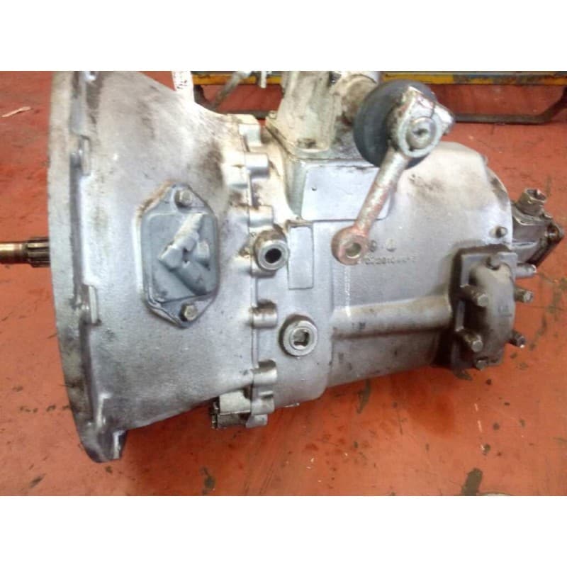 Recambio de caja cambios para ebro trucks l l 45 f referencia OEM IAM T5200 071010981 4