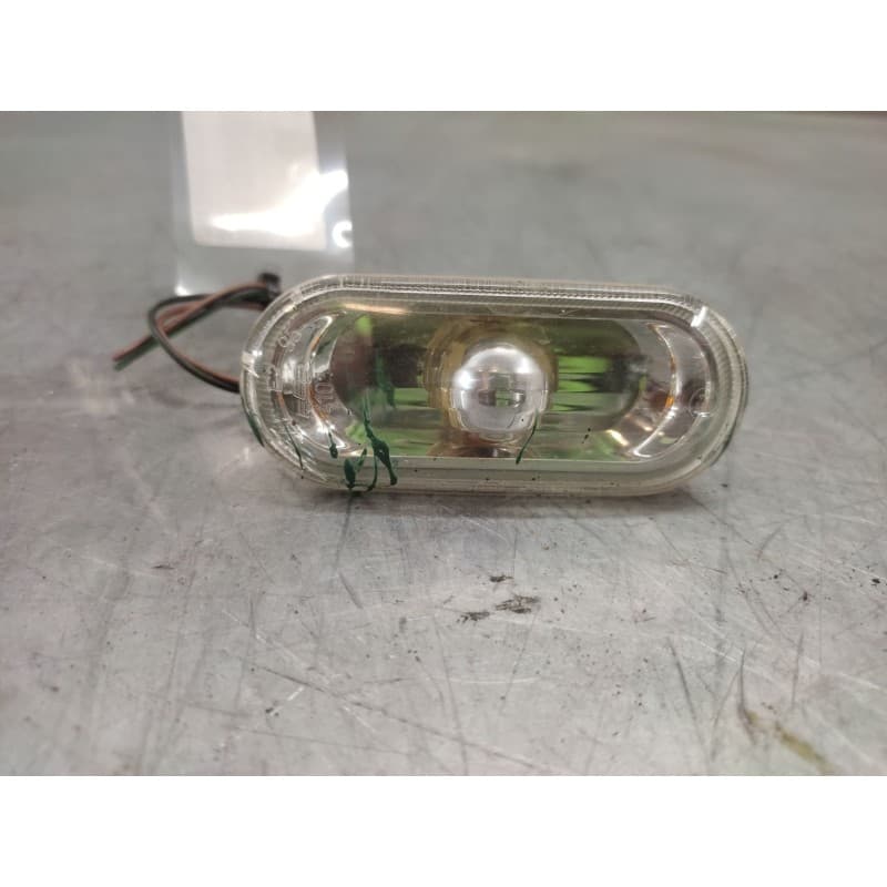Recambio de piloto lateral derecho para volkswagen polo (9n1) gt referencia OEM IAM - Gris