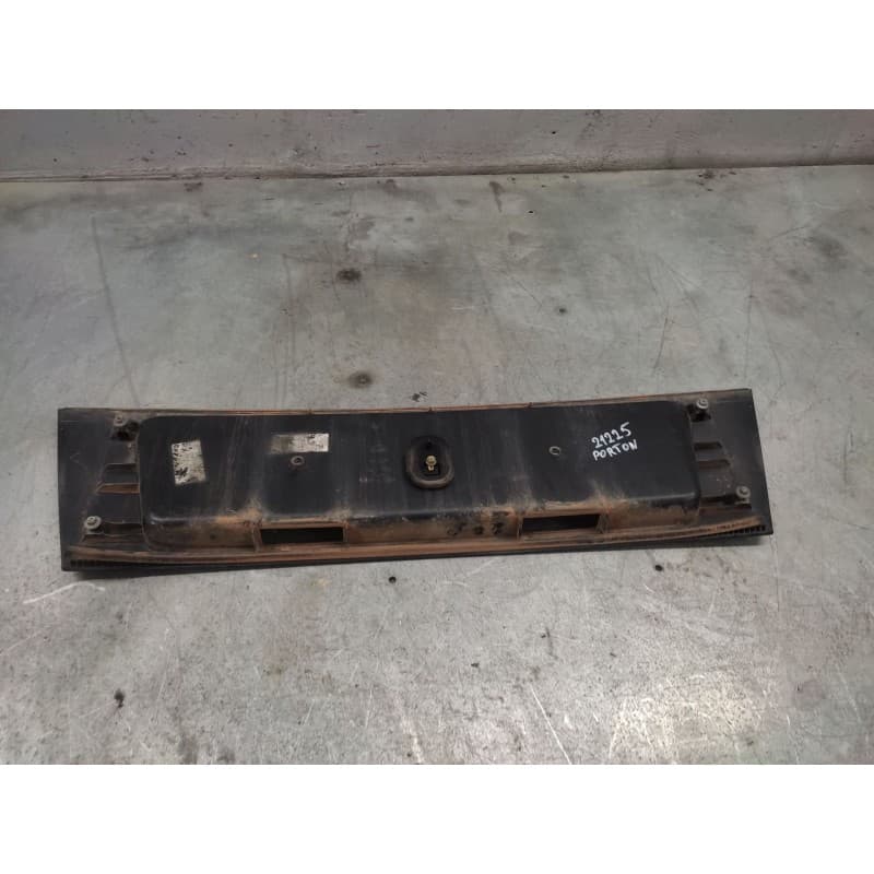 Recambio de asidero porton maletero para seat alhambra (7v9) kids referencia OEM IAM - Negro 2