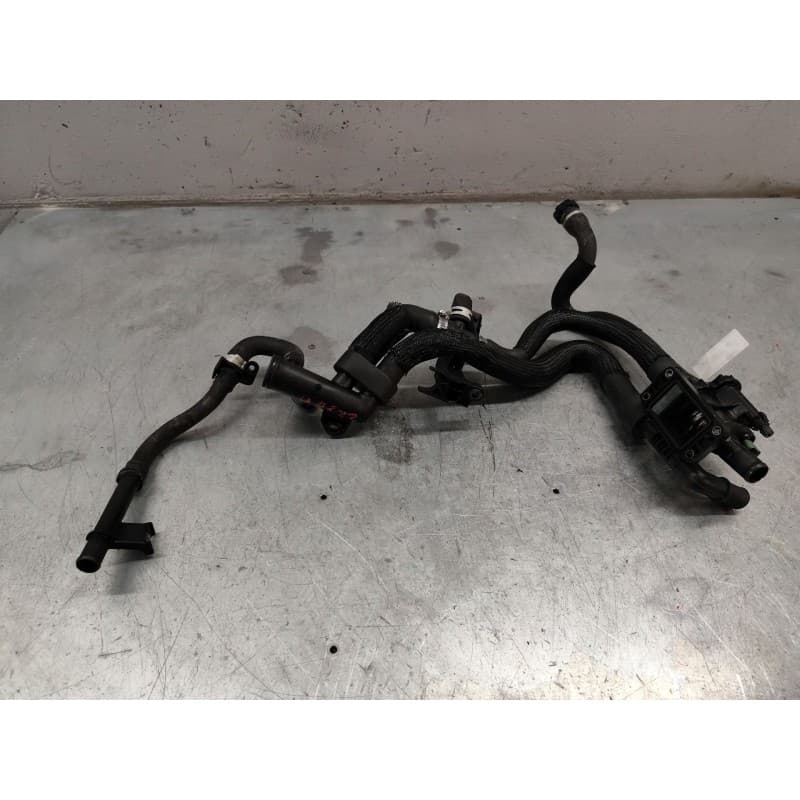 Recambio de termostato para peugeot 307 berlina (s2) xs referencia OEM IAM - Negro 2