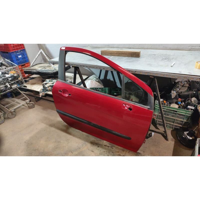 Recambio de puerta delantera derecha para peugeot 308 1.6 16v referencia OEM IAM - Granate 4