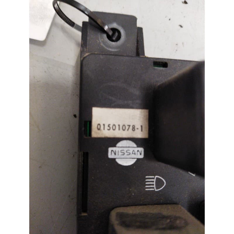 Recambio de caja reles / fusibles para nissan trucks l35.09 ... referencia OEM IAM 01501078 - Verde 2
