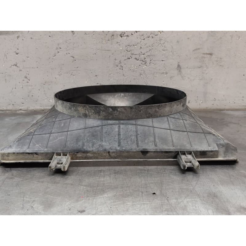 Recambio de envolvente radiador para ssangyong rexton rx 270 full referencia OEM IAM - Negro 3
