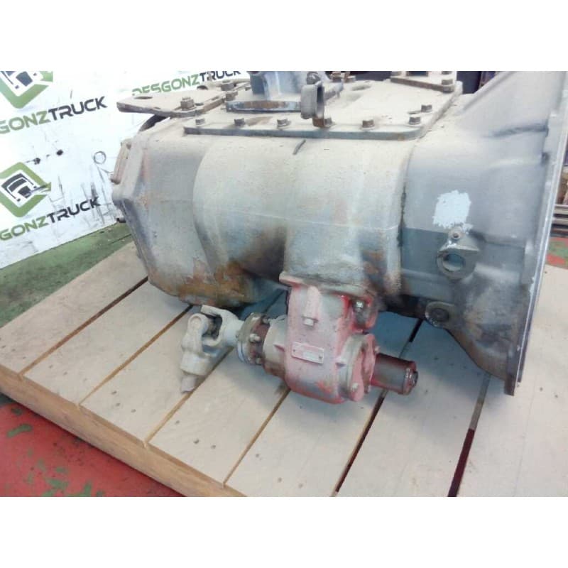 Recambio de caja cambios para pegaso trucks thecno 310 ... referencia OEM IAM RT09509A 4