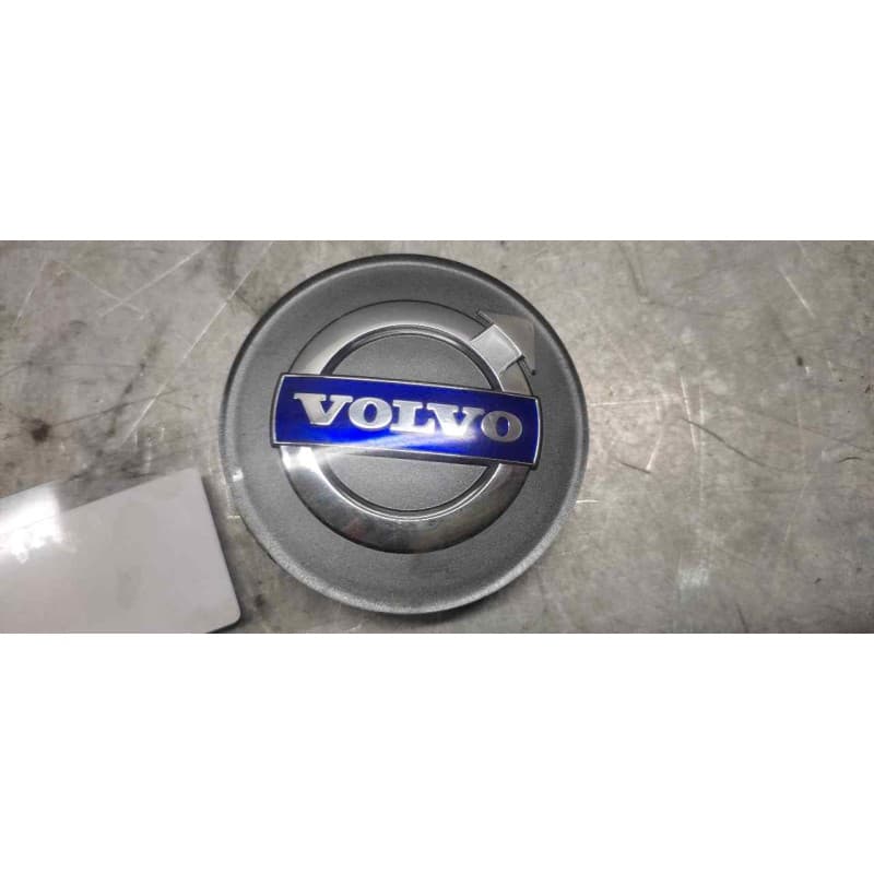 Recambio de tapacubos para volvo c30 referencia OEM IAM 30666913