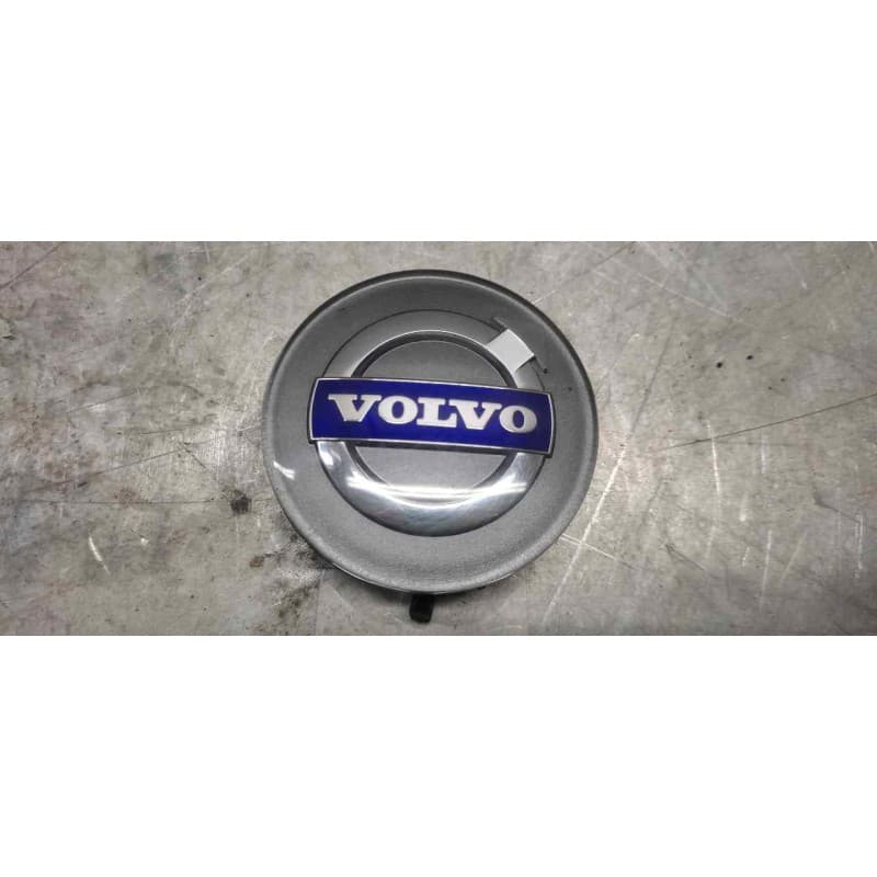 Recambio de tapacubos para volvo c30 referencia OEM IAM 30666913