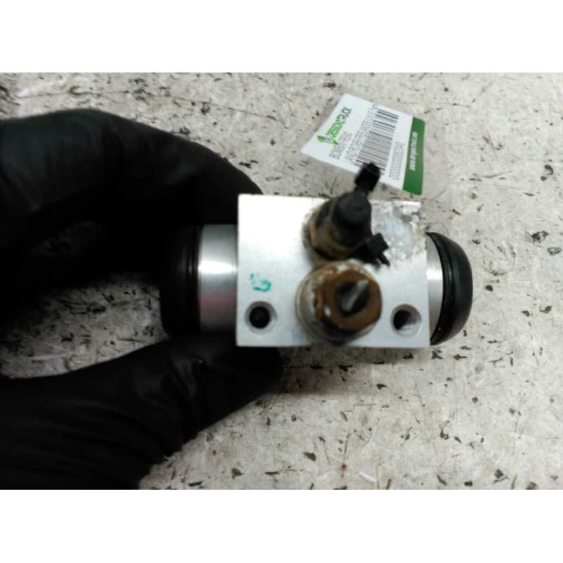 Recambio de bombin freno para land rover freelander (ln) e familiar referencia OEM IAM