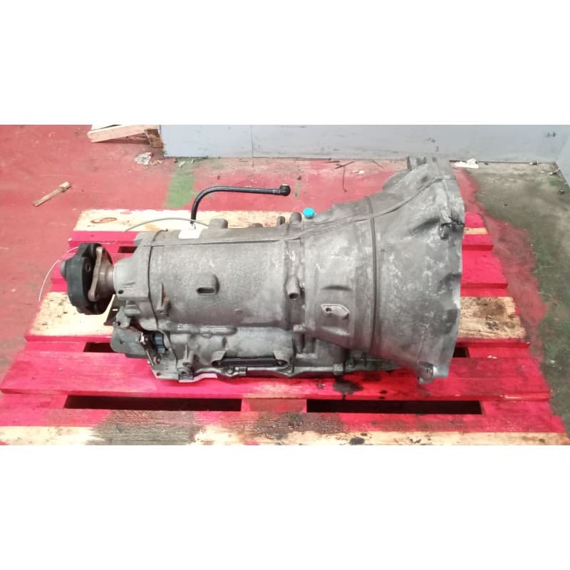 Recambio de caja cambios para iveco sunrise referencia OEM IAM 5802133470 - Blanco