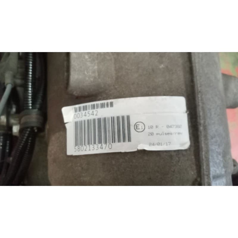 Recambio de caja cambios para iveco sunrise referencia OEM IAM 5802133470 - Blanco 2