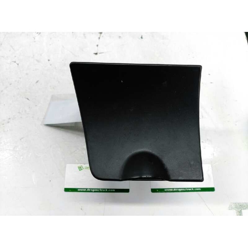 Recambio de cenicero para citroën xsara berlina 1.9 td sx referencia OEM IAM 7588PF