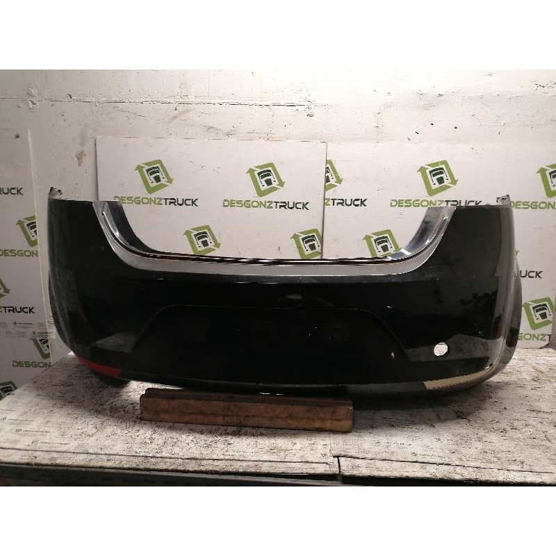 Recambio de paragolpes trasero para seat leon (1p1) comfort limited referencia OEM IAM - Negro