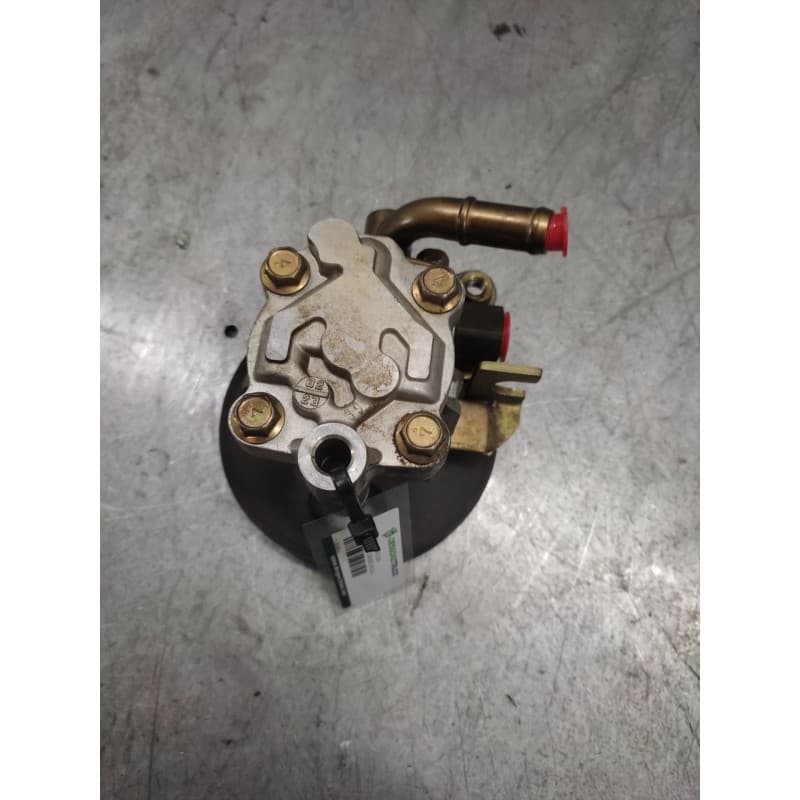Recambio de bomba direccion para nissan vanette cargo (hc23) furg. referencia OEM IAM - Blanco 2