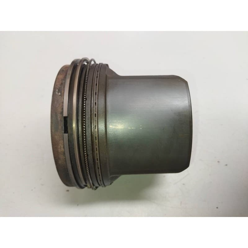 Recambio de piston para volvo fh 500 fg 4x2 low corto referencia OEM IAM 22106875