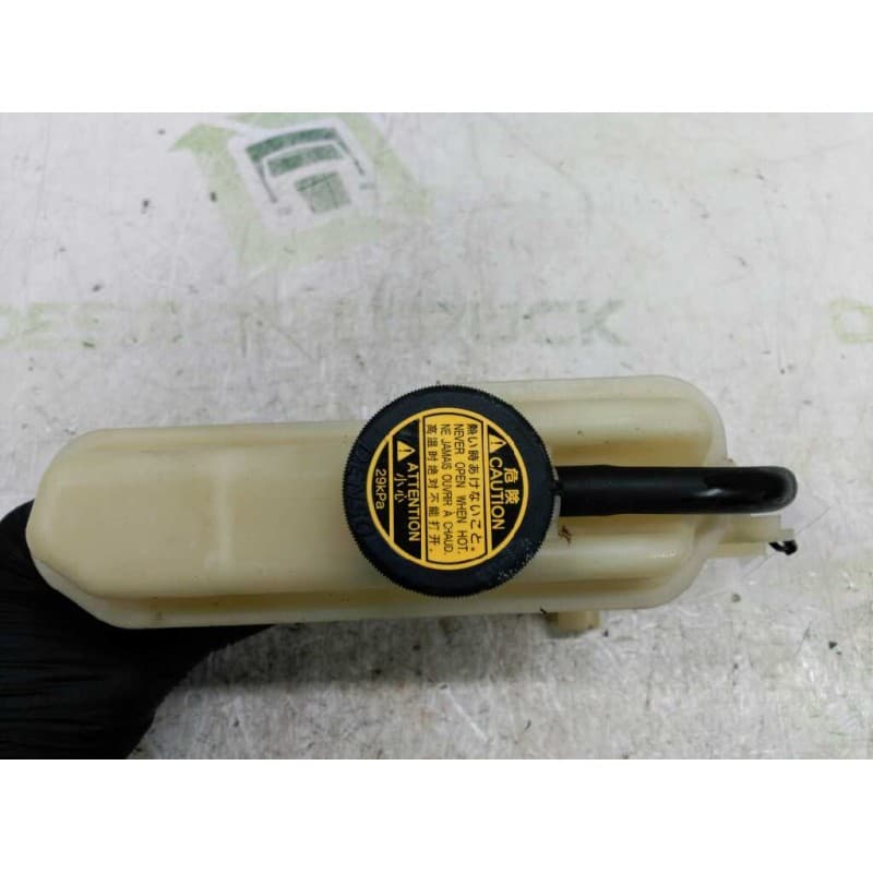 Recambio de deposito de direccion para toyota prius (nhw20) basis referencia OEM IAM 3