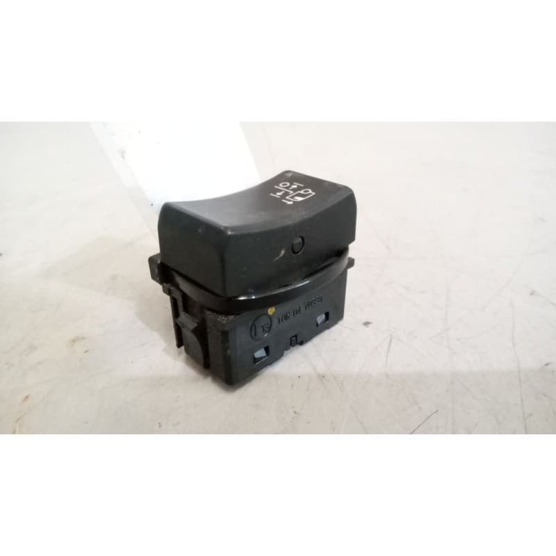 Recambio de interruptor para volvo fm 460 12.8 diesel referencia OEM IAM 21211193 - Blanco 2