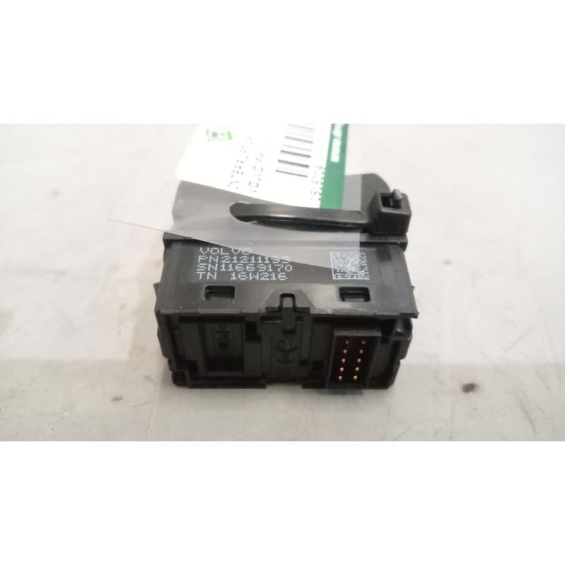 Recambio de interruptor para volvo fm 460 12.8 diesel referencia OEM IAM 21211193 - Blanco 3