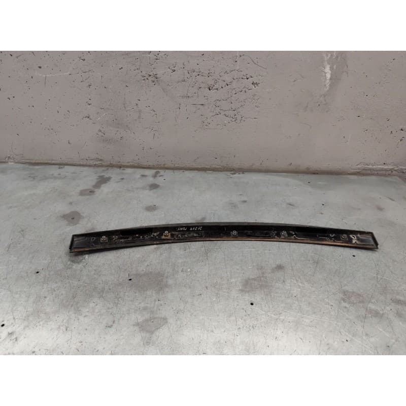 Recambio de aleron trasero para citroën c4 berlina cool referencia OEM IAM 2