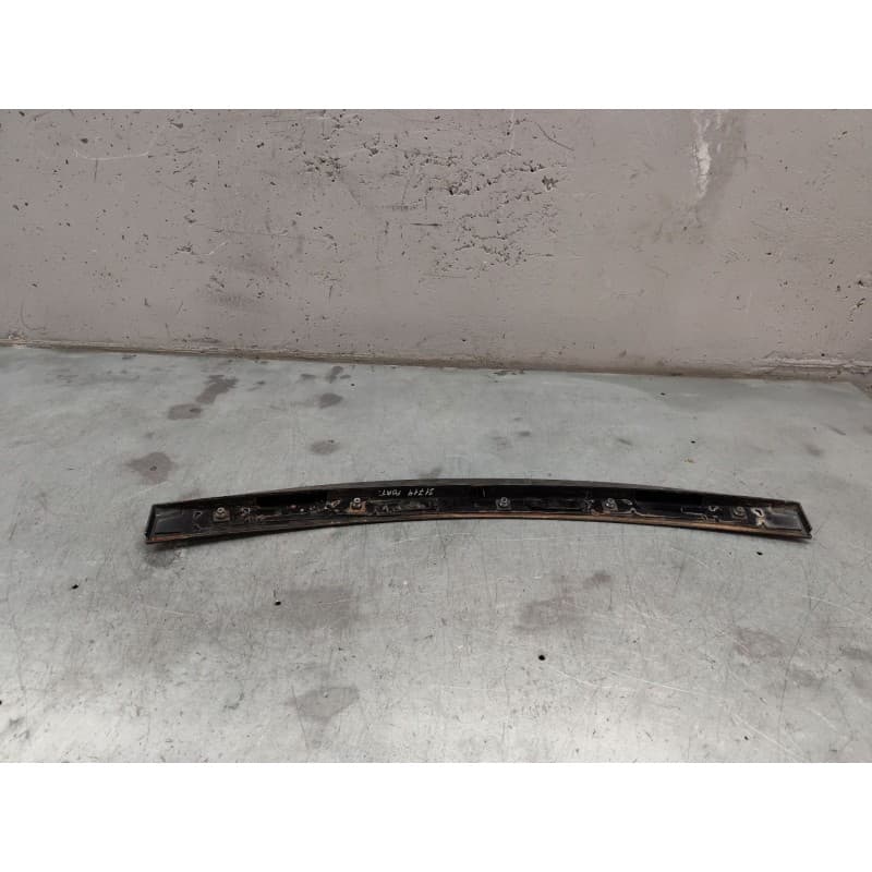 Recambio de aleron trasero para citroën c4 berlina cool referencia OEM IAM 3