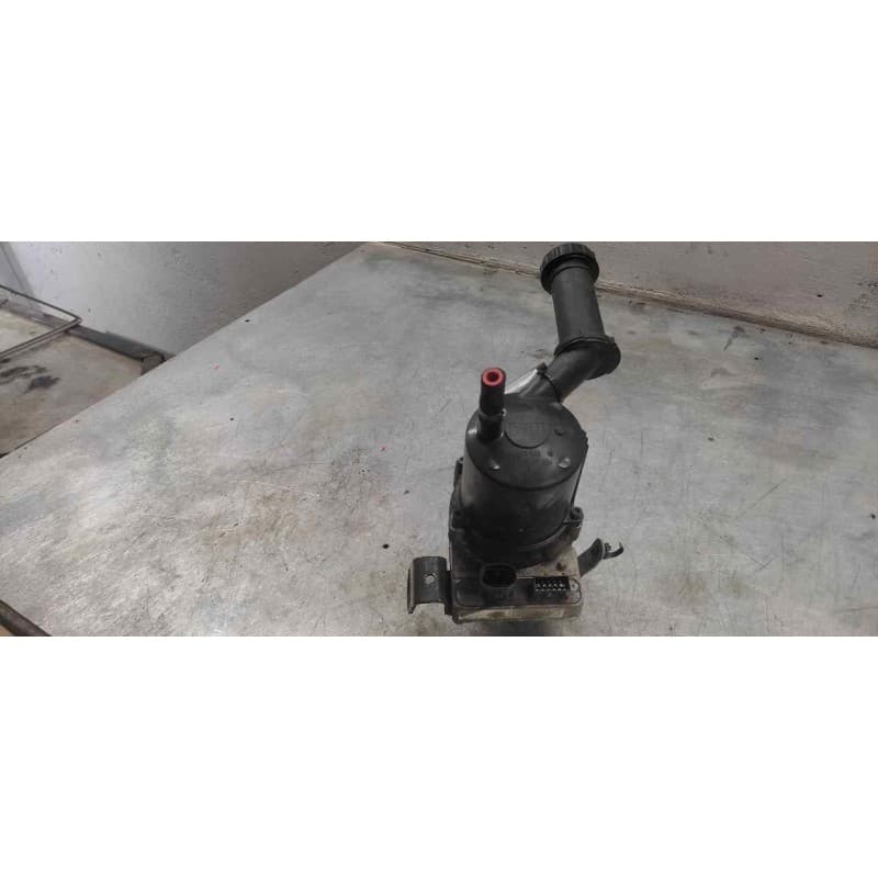 Recambio de bomba direccion para citroën c4 berlina cool referencia OEM IAM 9670308780 - Blanco 2