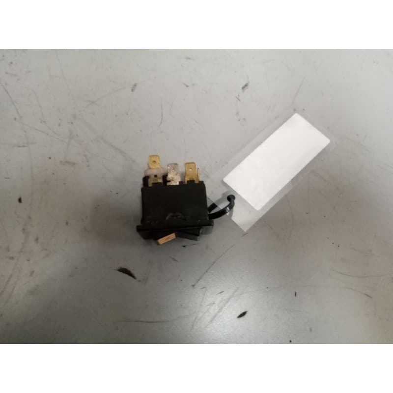 Recambio de interruptor para man f 90 19.322/372/422 12.0 diesel referencia OEM IAM - Amarillo 5