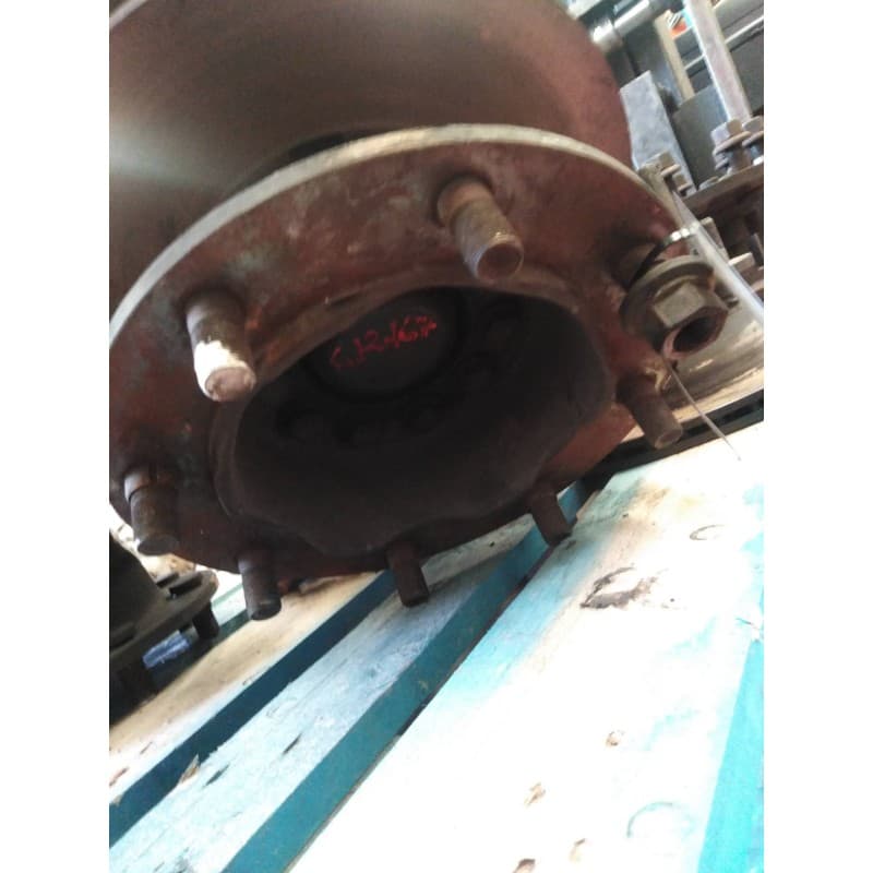 Recambio de buje delantero para renault m 210.13/c midliner e2 referencia OEM IAM