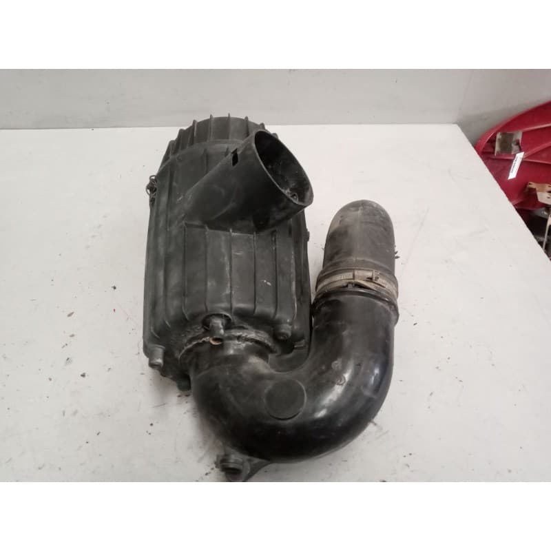 Recambio de filtro aire para iveco andecar iii referencia OEM IAM 504154692 - Blanco 3