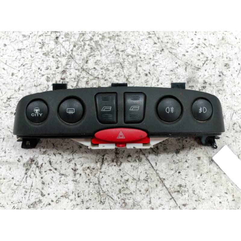 Recambio de botonera para fiat punto berlina (188) 1.2 cat referencia OEM IAM - Gris