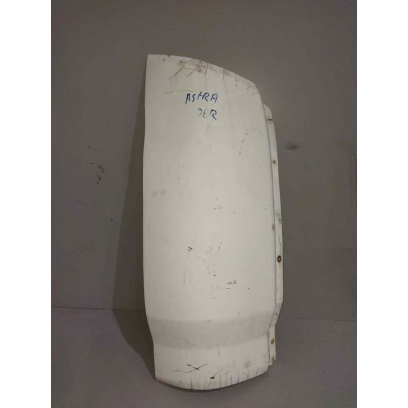 Recambio de deflector derecho para astra trucks ....... ....... referencia OEM IAM - Blanco