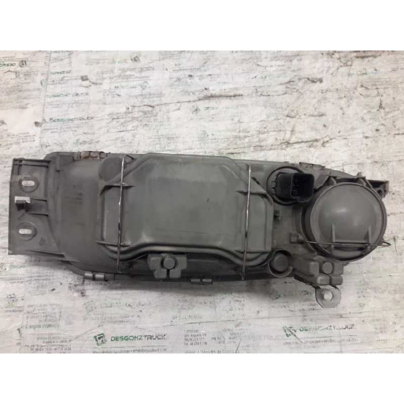 Recambio de faro izquierdo para ford fiesta berlina ghia referencia OEM IAM 3