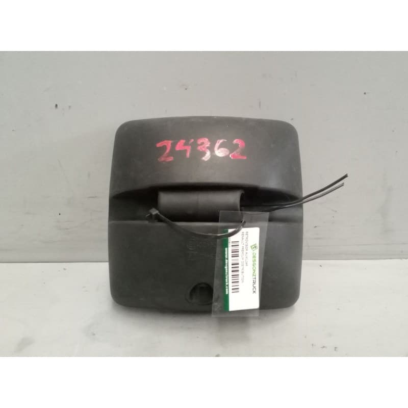 Recambio de retrovisor auxiliar para renault premium distribution referencia OEM IAM 4