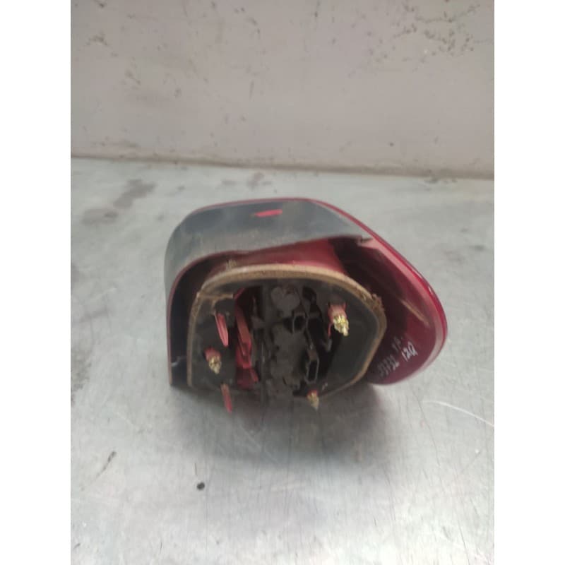 Recambio de piloto trasero izquierdo para volkswagen polo (6n2) 1.4 referencia OEM IAM - Gris 2
