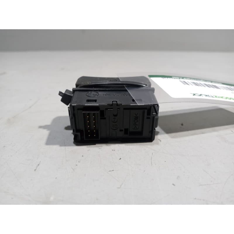 Recambio de interruptor para volvo fh 500 referencia OEM IAM 21211226 - Blanco 3